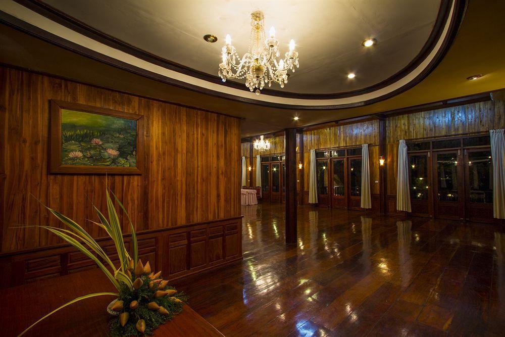 Chanthavinh resort y Spa Luang Prabang Exterior foto