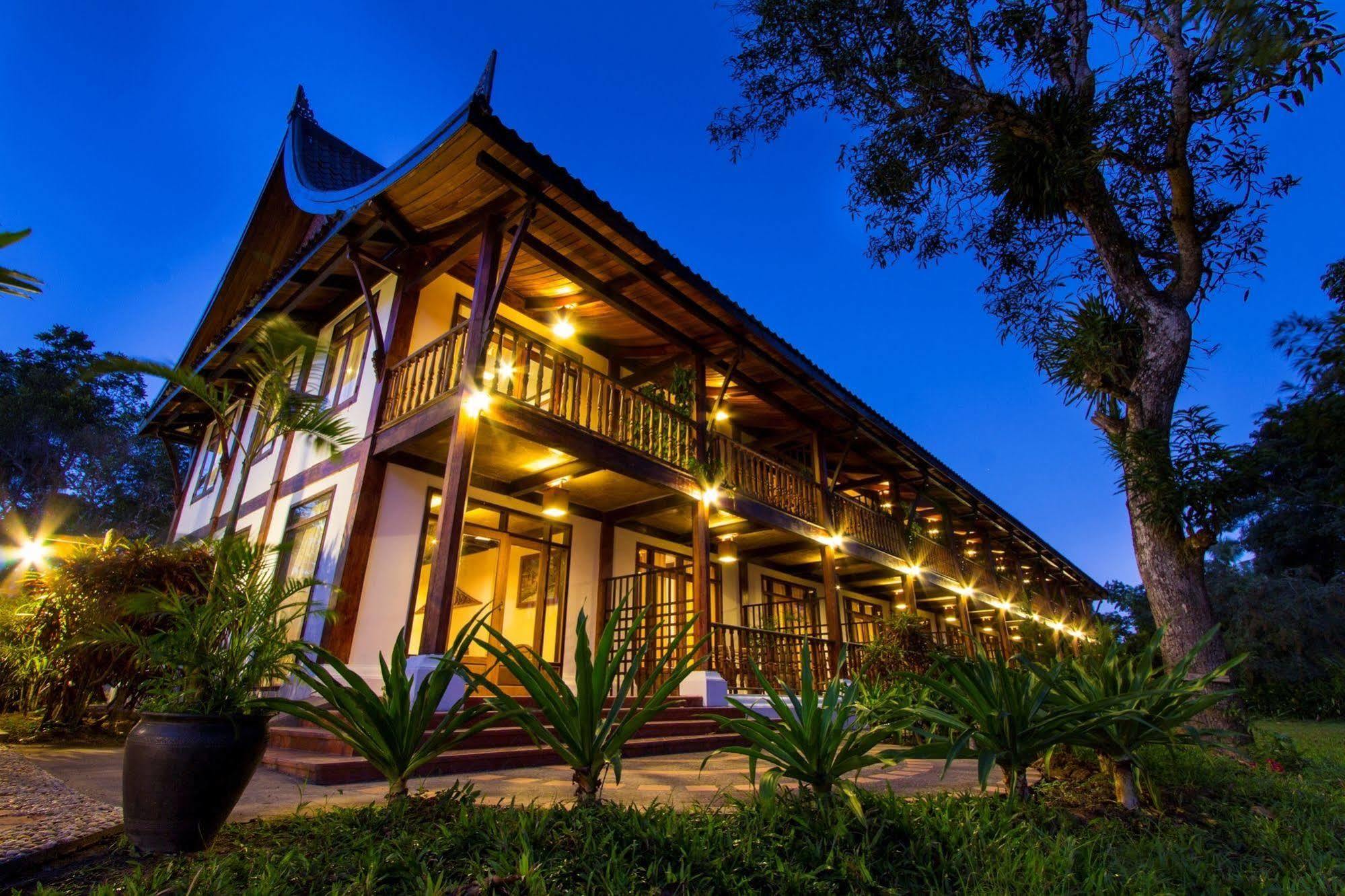 Chanthavinh resort y Spa Luang Prabang Exterior foto